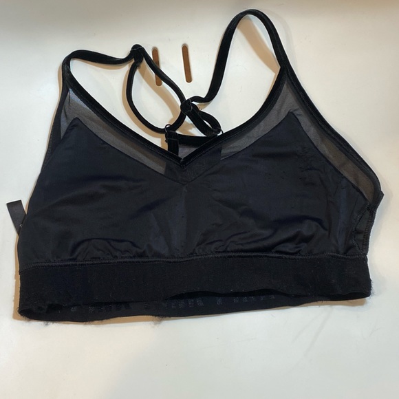 VS Pink Sport Velvet and Mesh Sports Bra - Picture 3 of 4